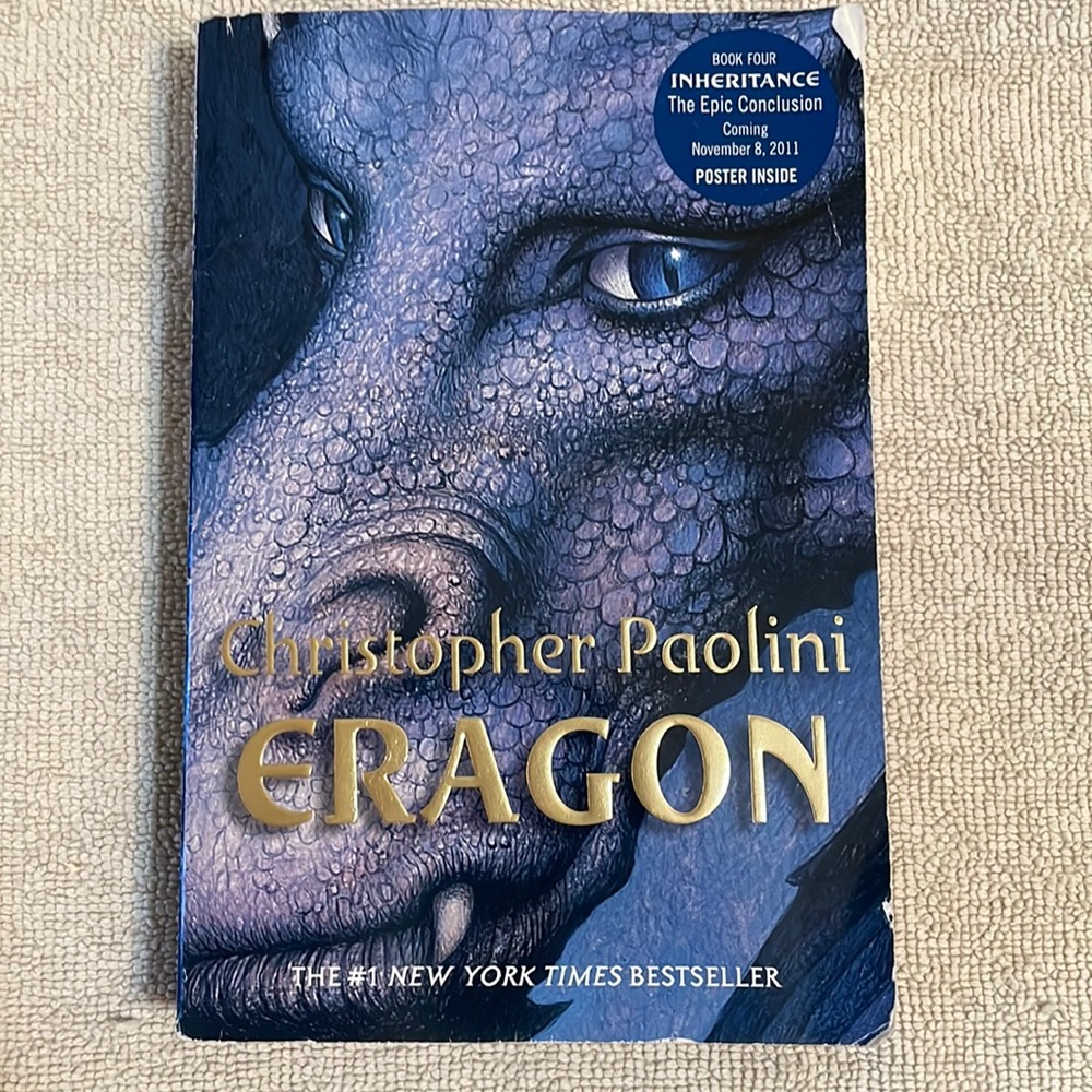 🌈2/$8  Eragon #1 in The Inheritance Cycle Series